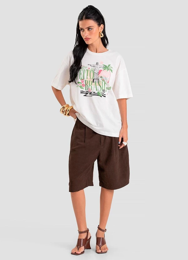 Dianna - T-Shirt Feminina Oversized Brasil Bege 2