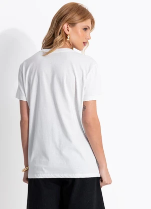 Quintess - T-Shirt Off White em Malha de Algodão By Liana Ferraz - QUINTESS