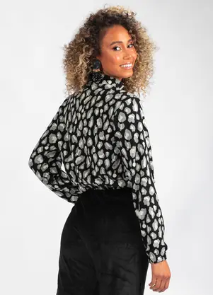 Hering - Blusa Animal Print Malha Jacquard Preta - HERING