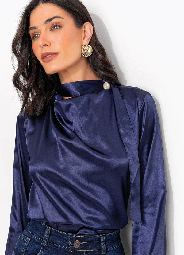Quintess - Blusa Azul Escuro em Acetinado 4