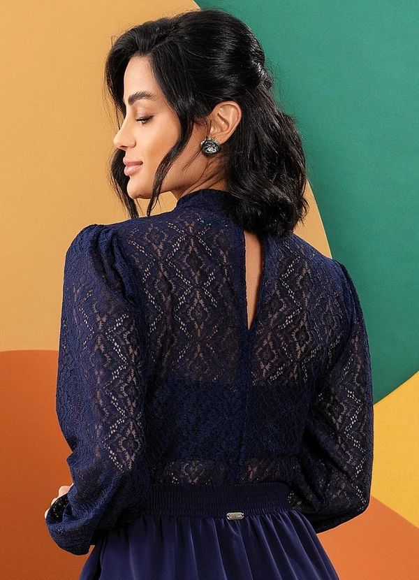 Quintess - Blusa Azul Marinho em Renda 2