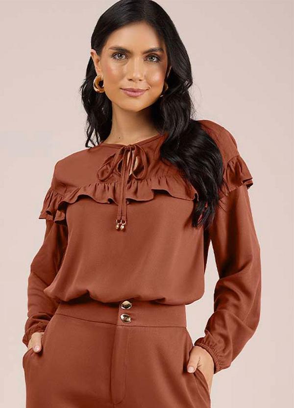 Angel - Blusa Babados Viscose Lisa Marrom 4
