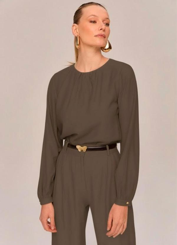 Carlota Costa - Blusa Basic com Mangas Longas Marrom 2
