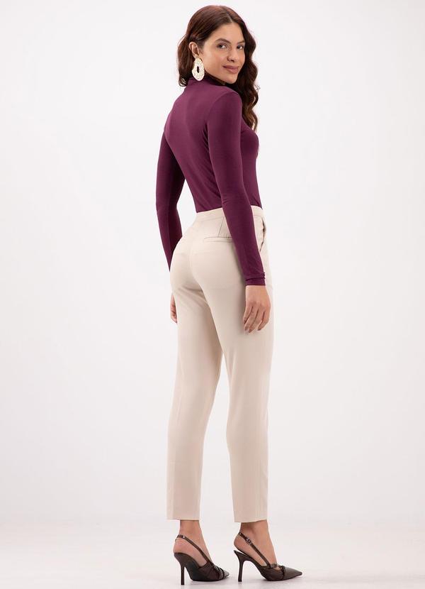 Lunender - Blusa Básica com Gola Alta em Malha Vermelho 4