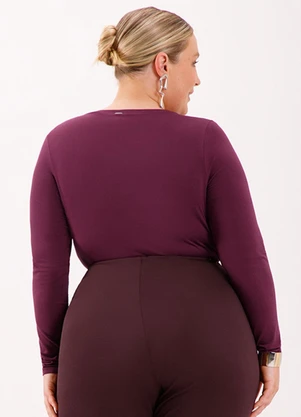 Lunender Mais Mulher - Blusa Básica em Malha com Elastano Vermelho - LUNENDER MAIS MULHER