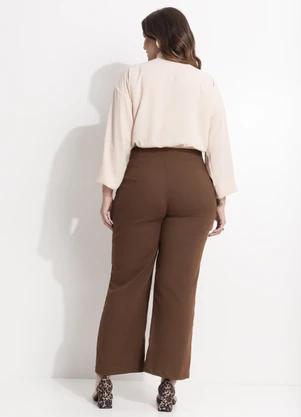 Quintess - Blusa Bege Claro em Crepe Plano - QUINTESS