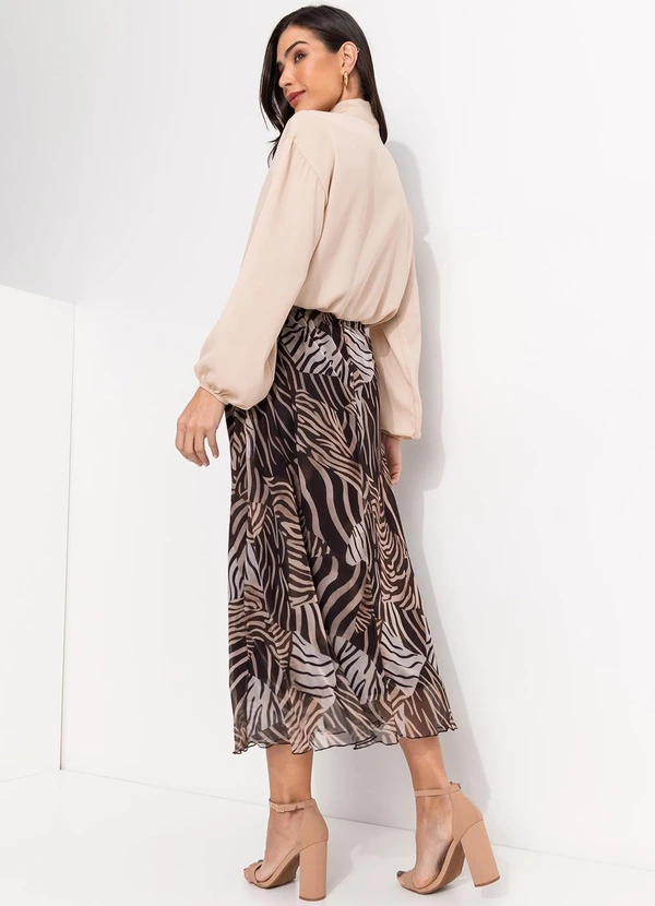 Quintess - Blusa Bege Claro em Crepe Plano 7