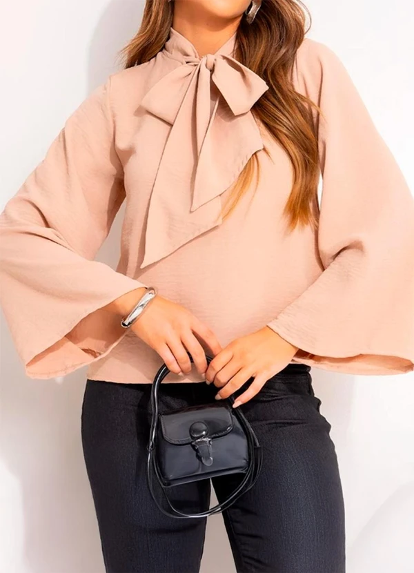 Quintess - Blusa Bege em Crepe Plano