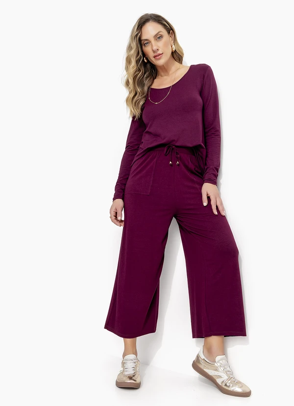 Quintess - Blusa Manga Longa Bordô em Malha de Viscose com Barra Arredondada 5