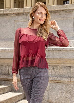 Blusa (Bord�) em Tule