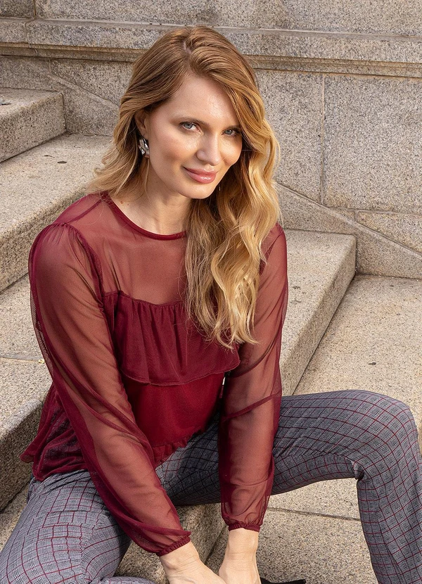 Quintess - Blusa Bordô em Tule 5