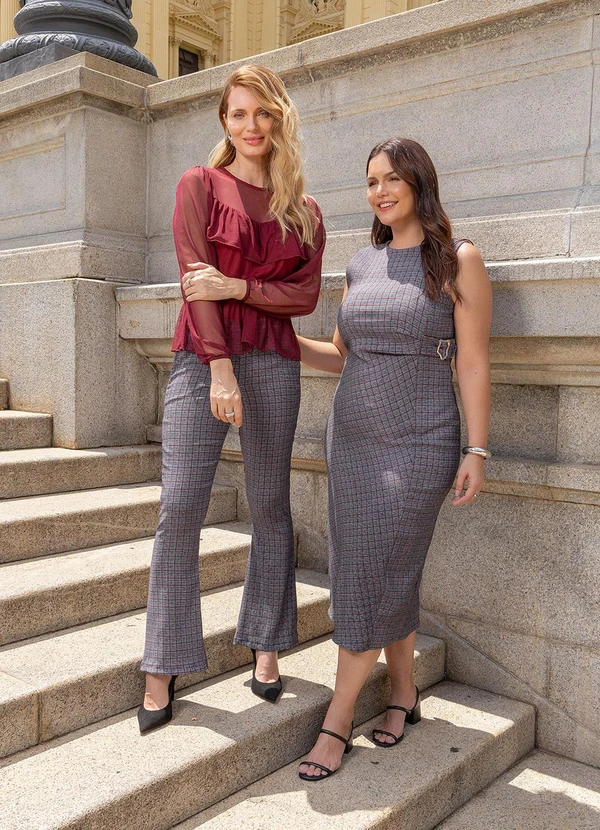 Quintess - Blusa Bordô em Tule 9