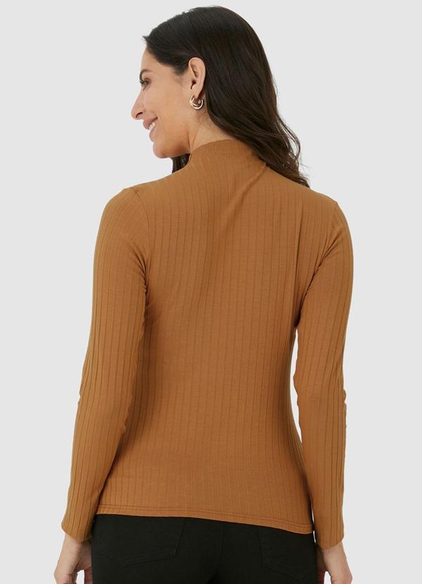 Malwee - Blusa Canelada Justa Feminina Marrom 2
