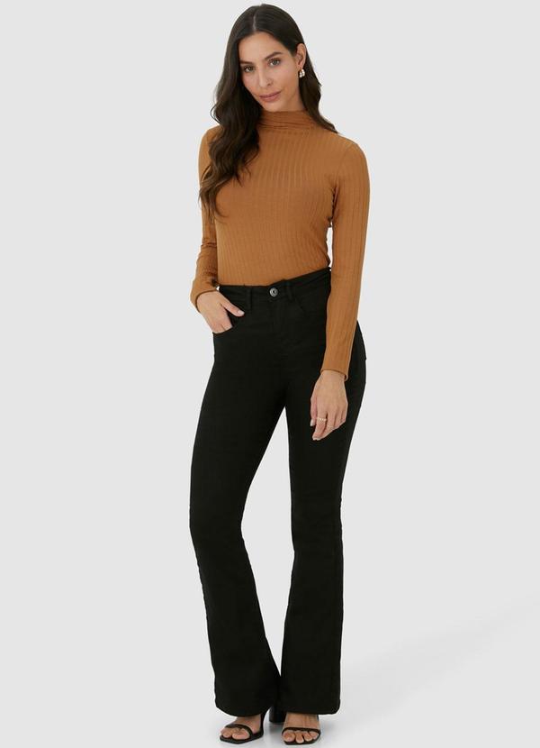 Malwee - Blusa Canelada Justa Feminina Marrom 3