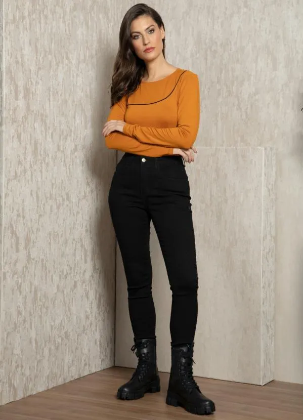 Quintess - Blusa Caramelo com Detalhe de Filete 5