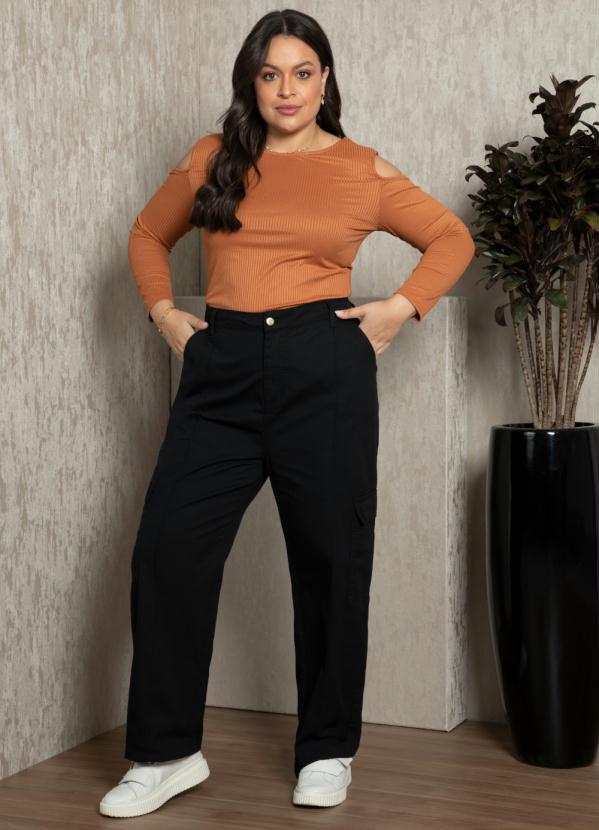 Quintess - Blusa Caramelo com Recortes nos Ombros 10