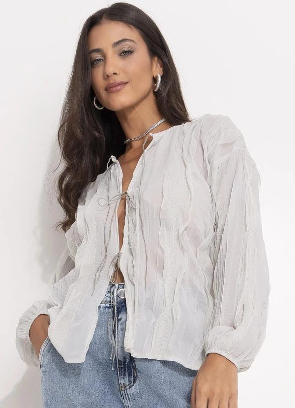 Quintess - Blusa Cinza Claro em Crepe Plano