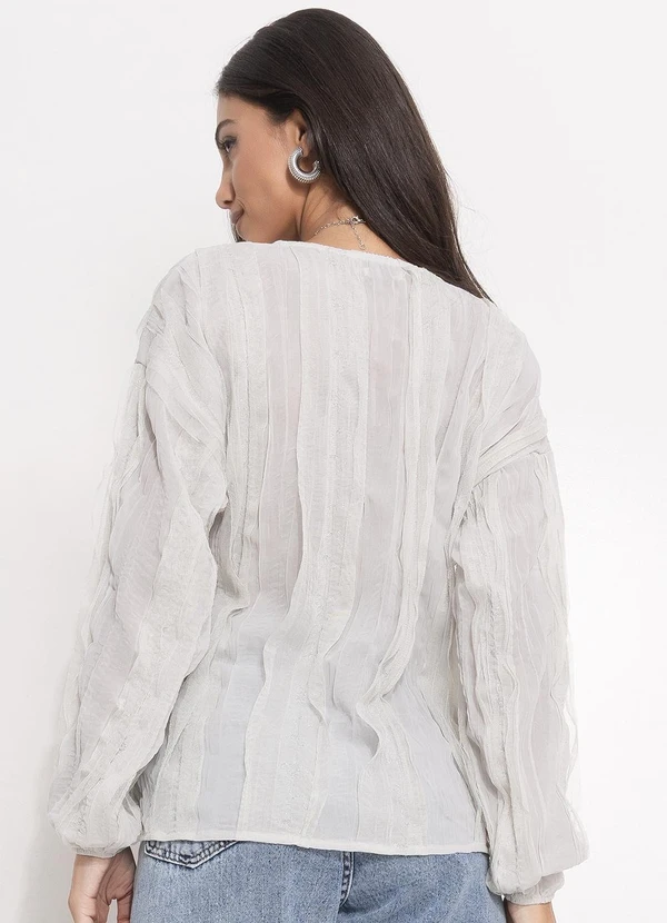 Quintess - Blusa Cinza Claro em Crepe Plano 2