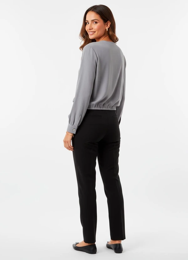 Quintess - Blusa Cinza em Crepe Plano 5