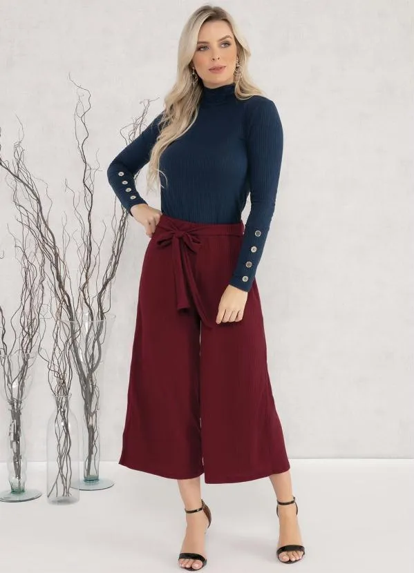 Moda Pop - Blusa com Botões Decorativos Azul Marinho 3