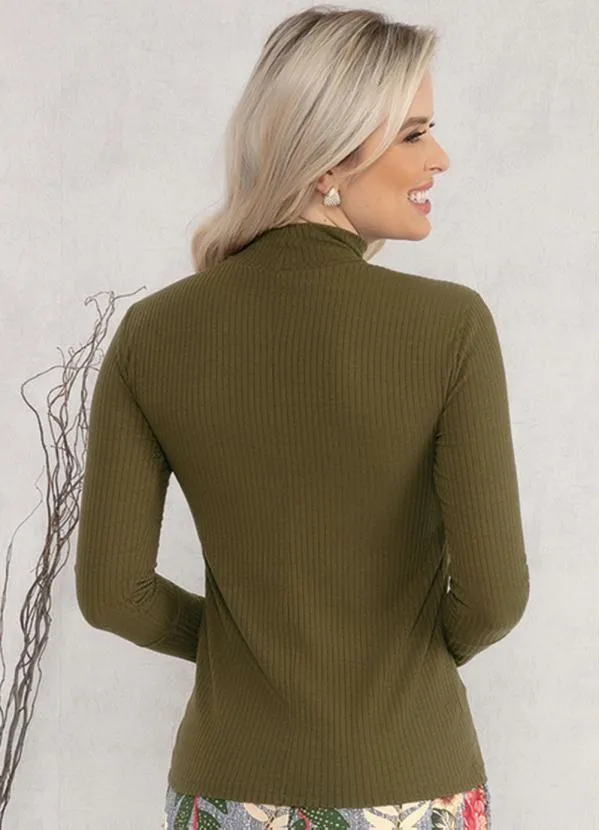 Moda Pop - Blusa com Botões Decorativos Verde Musgo 2