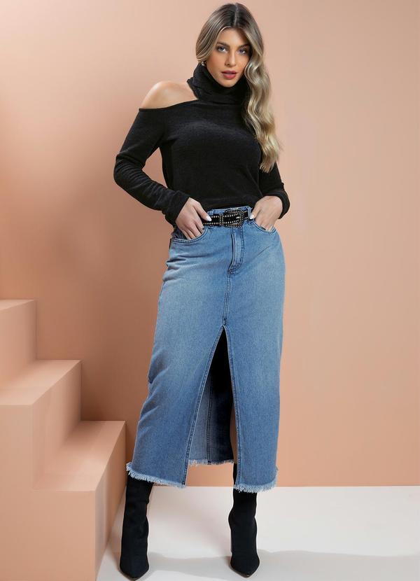 Quintess - Blusa com Gola Alta e Ombro Vazado Preta 3