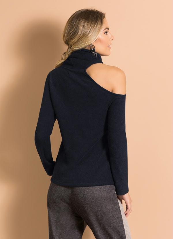 Quintess - Blusa com Gola Alta e Ombro Vazado Preta 6