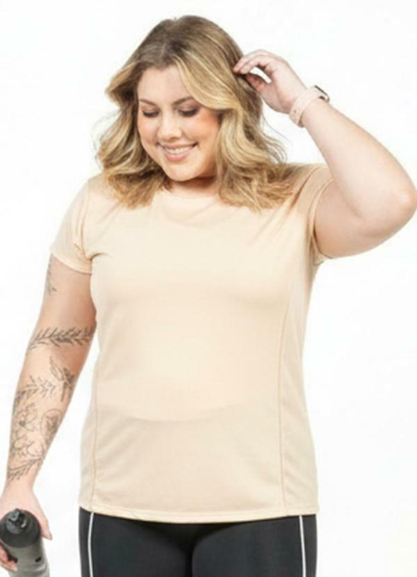 Cobertura - Blusa com Recorte Plus Size Bege