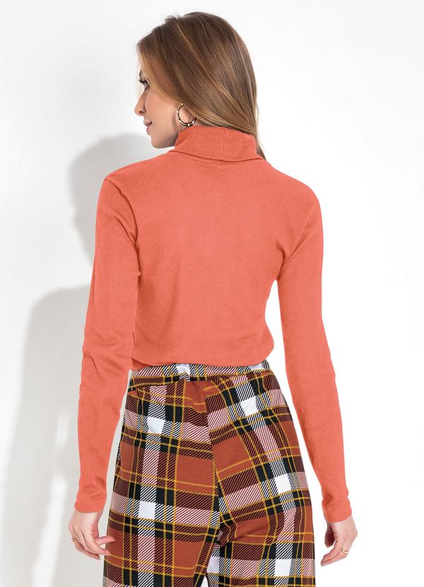 Moda Pop - Blusa Coral com Gola Alta e Manga Longa 2