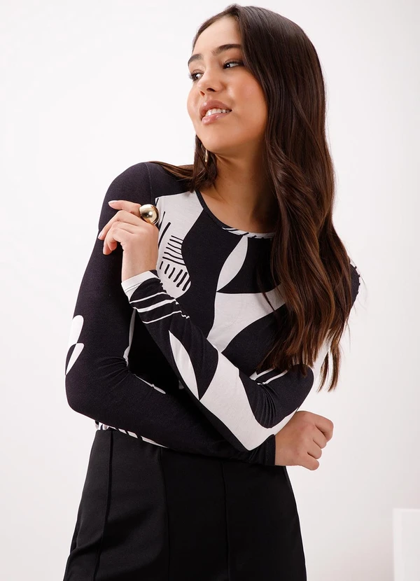 Lunender - Blusa Decote Redondo em Malha Estampada Preto 5