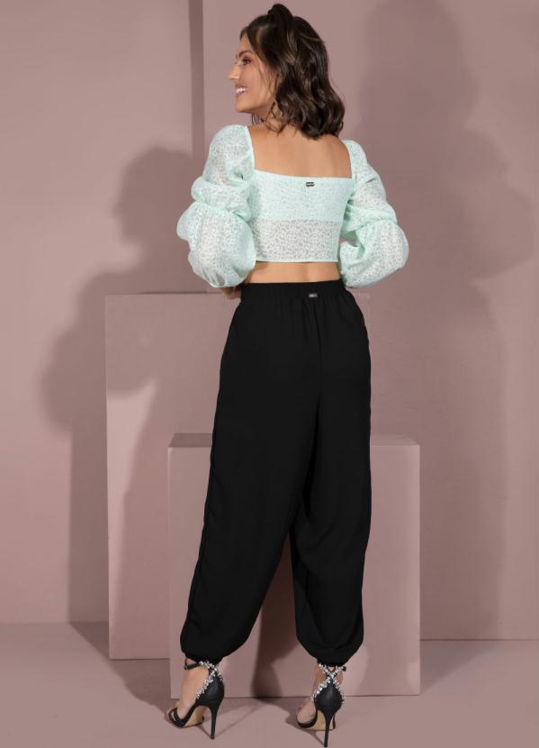 Outlet - Blusa Devorê Verde com Mangas Levemente Bufantes 3