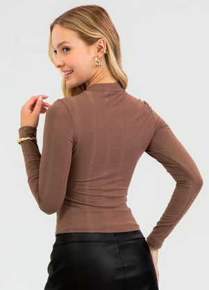 Cativa - Blusa em Canelado Marrom - CATIVA