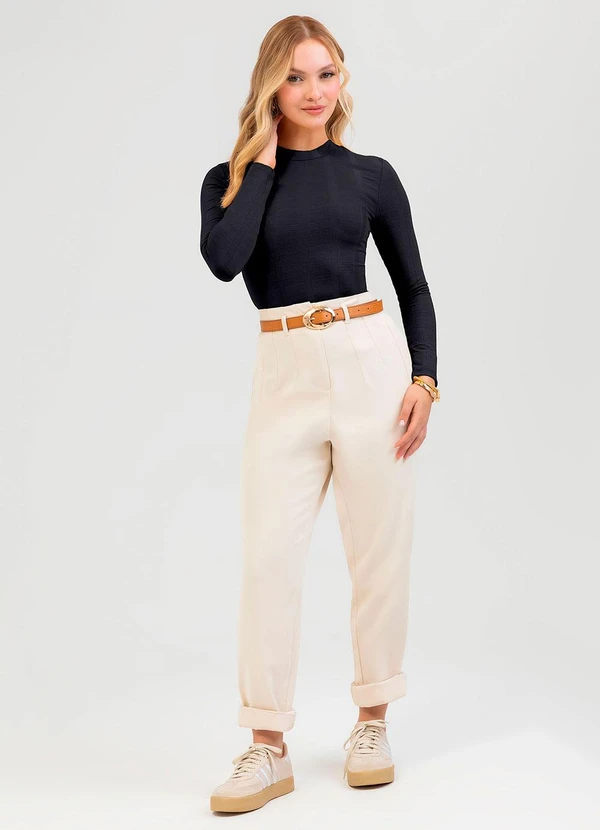 Cativa - Blusa em Canelado Preto 3