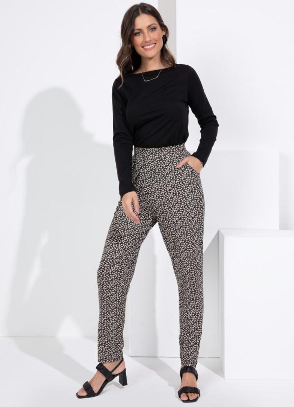 Quintess - Blusa em Malha Térmica Peluciada Preta 3