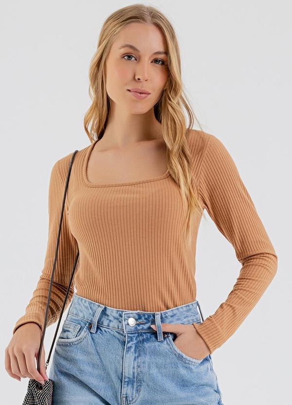 Just Basic - Blusa em Ribana Canelada Marrom