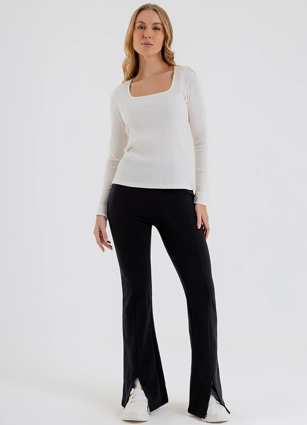 Just Basic - Blusa em Ribana Canelada Off White 3