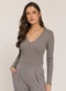 Sofie - Blusa em Ribana Decote V Vermelho - variação: Cinza