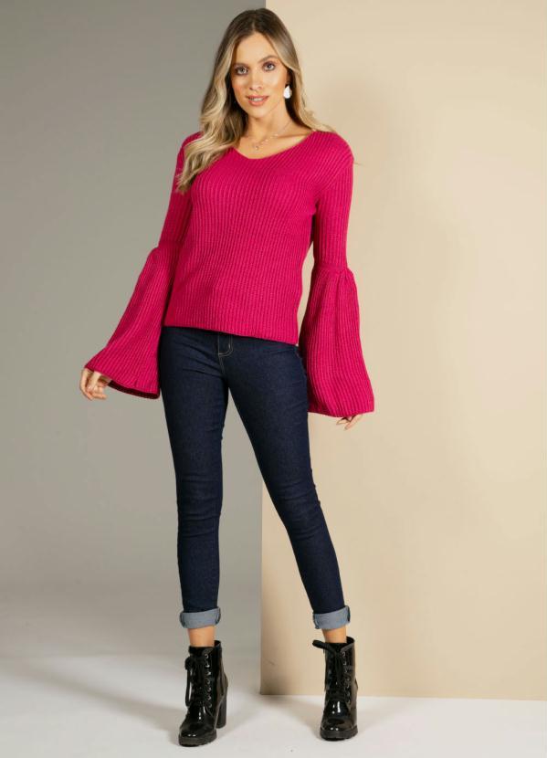 Quintess - Blusa em Tricô Rosa com Mangas Flare 3