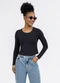 Habana - Blusa em Viscose Marrom Claro - variação: Preto
