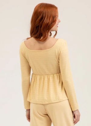 Cativa - Blusa em Viscose  You Amarelo Claro - CATIVA