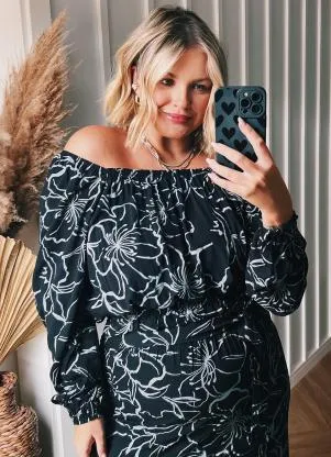 Marialícia - Blusa Feminina Adulto Preto - MARIALÍCIA