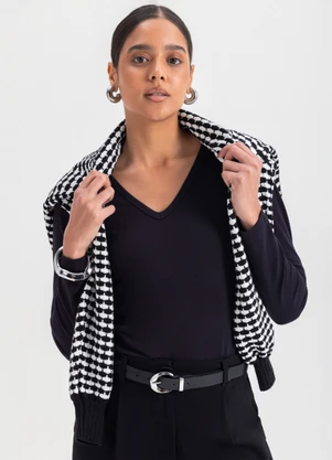 Essendi - Blusa Feminina Básica em Cotton  Preto - ESSENDI