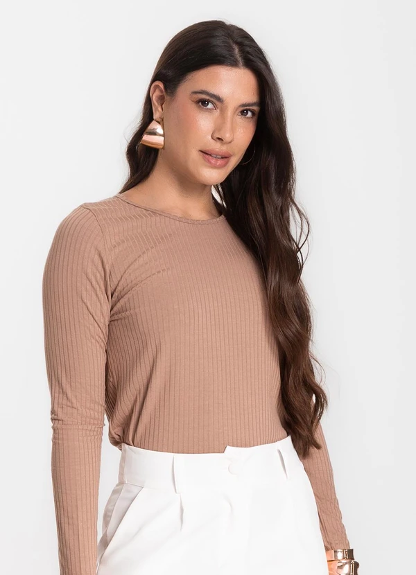 Infinita Cor - Blusa Feminina Canelada com Manga Longa Marrom	