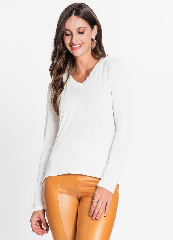 Rovitex - Blusa Feminina com Abertura Lateral Bege 3