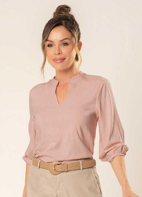 Cativa - Blusa Feminina com Decote Rosa