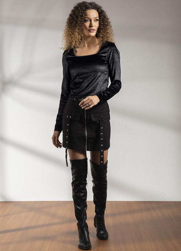 Habana - Blusa Feminina em Veludo com Decote Preto 2