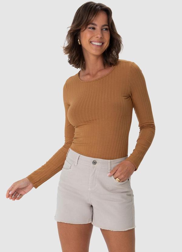 Malwee - Blusa Feminina em Viscose CaneladaMarrom 4