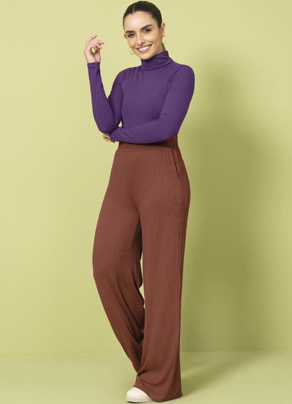 Cativa - Blusa Feminina Gola Alta em Canelado Roxo 2