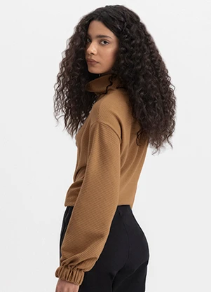 Essendi - Blusa Feminina Gola Alta Marrom - ESSENDI