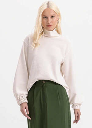 Essendi - Blusa Feminina Gola Alta Natural - ESSENDI